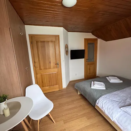 ゲストハウス Vitaneo 3*